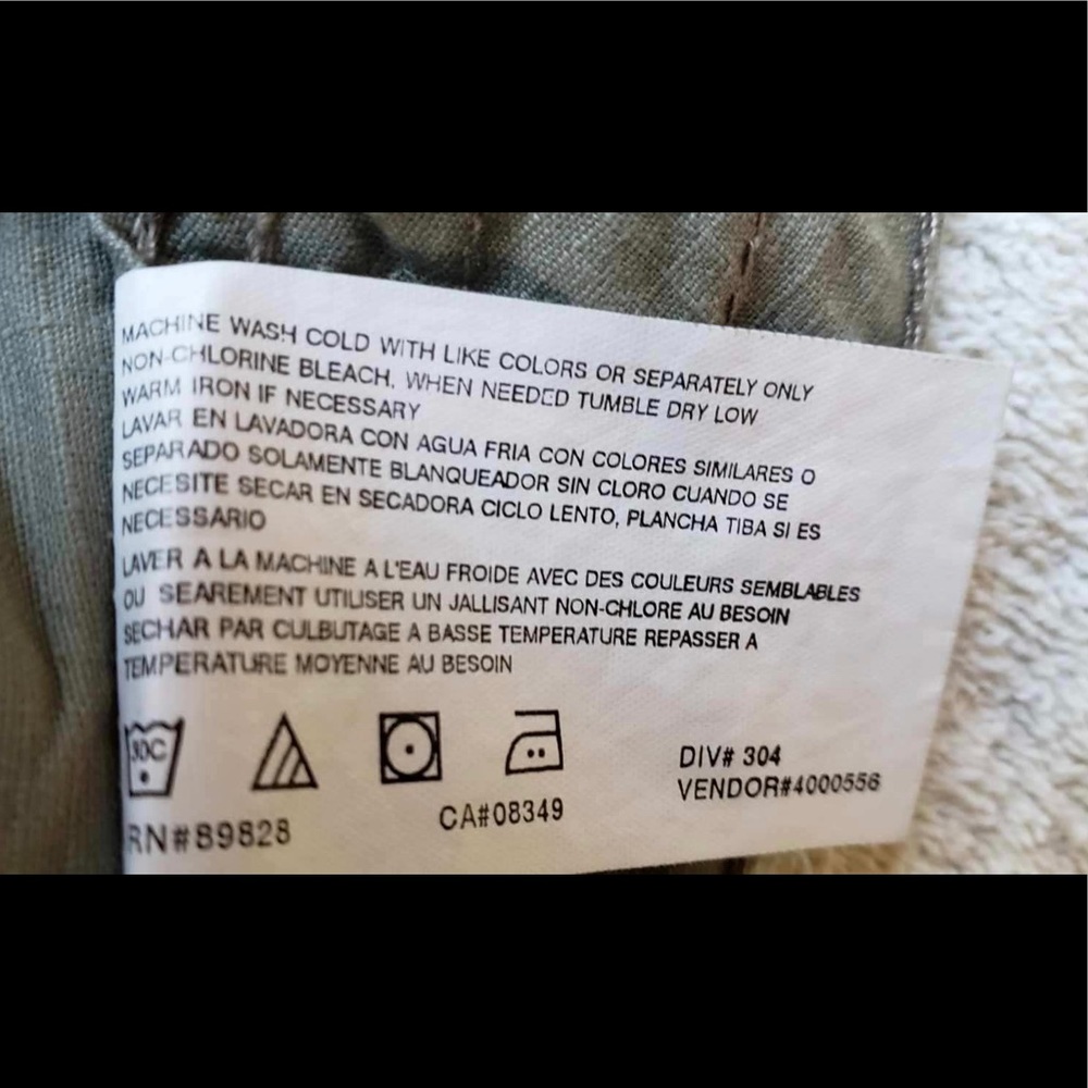 Bandolino BLU Women’s Capris, Size 14 - Picture 11 of 11